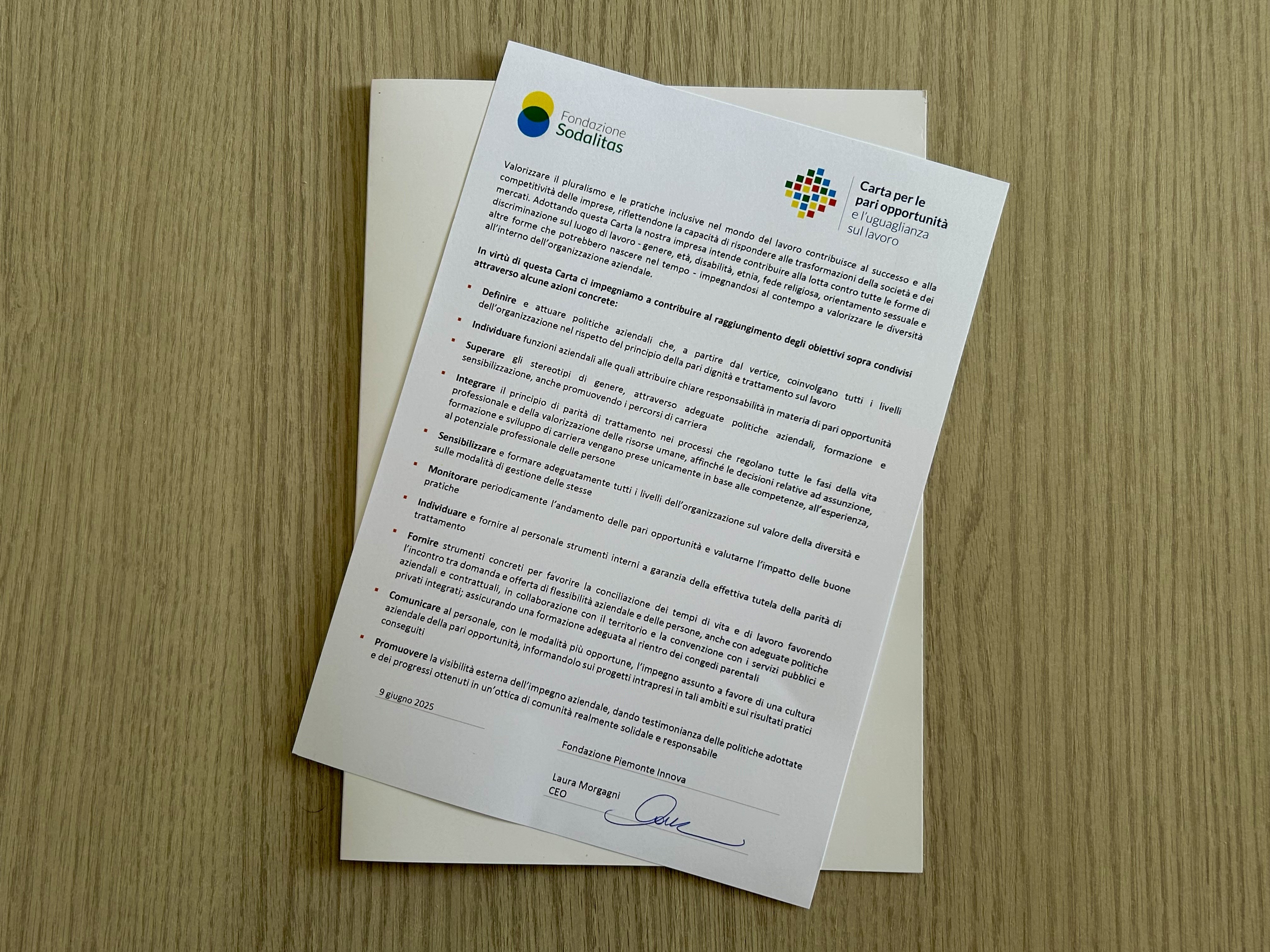 carta pari opportunita firmata